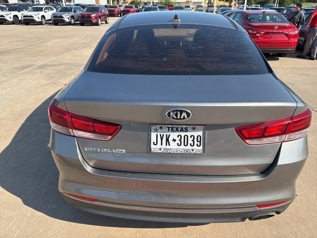2018 Kia Optima LX photo 4
