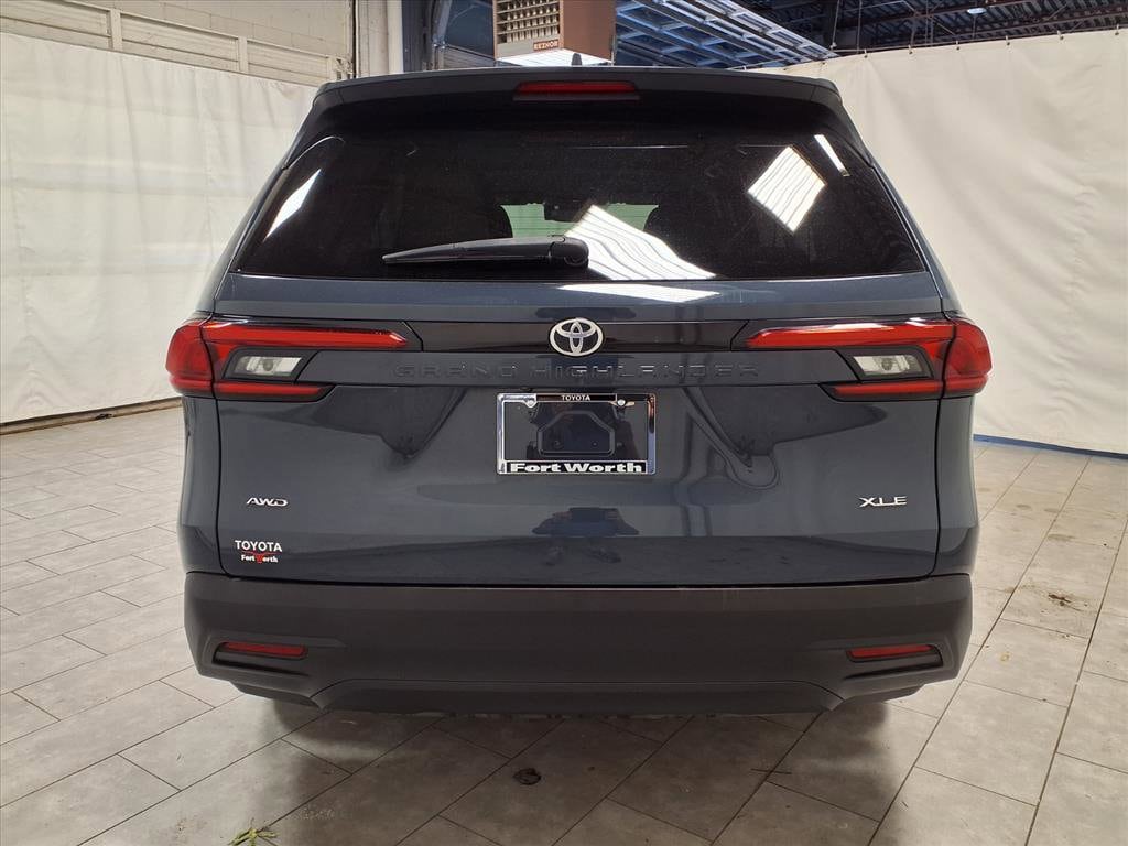 Certified 2024 Toyota Grand Highlander XLE SUV