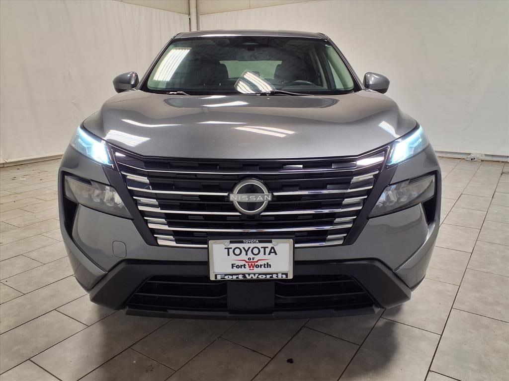 Used 2024 Nissan Rogue SV SUV