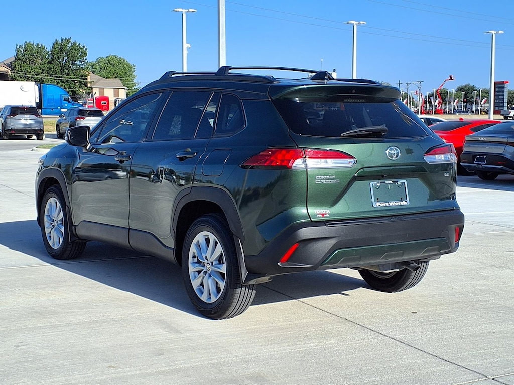 Used 2025 Toyota Corolla Cross LE SUV