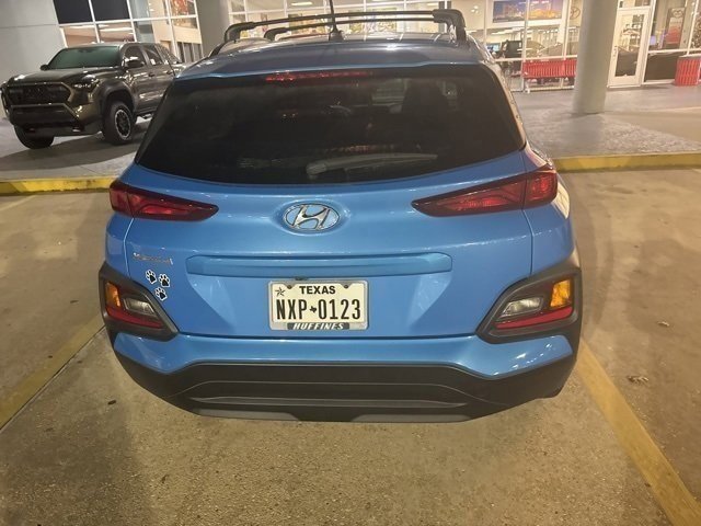2021 Hyundai Kona SEL photo 4