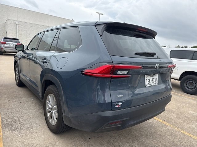 2024 Toyota Grand Highlander XLE photo 2