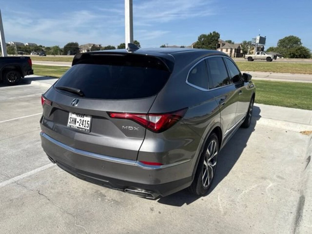 Used 2022 Acura MDX FWD with Technology Package SUV