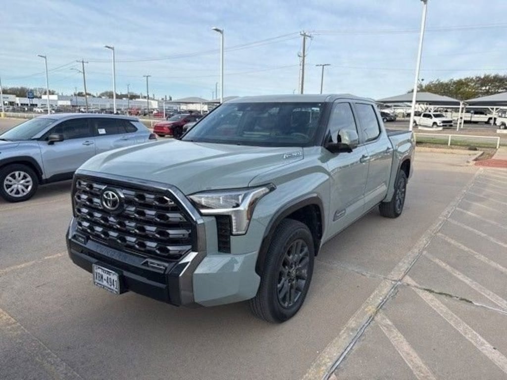 Used 2026 Toyota Tundra i-FORCE MAX Platinum Truck CrewMax