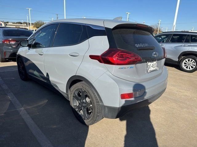 2021 Chevrolet Bolt EV photo 3