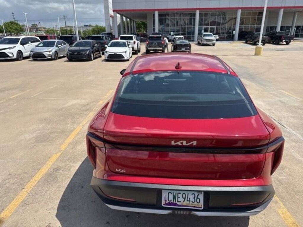 Used 2025 Kia K4 LXS Sedan