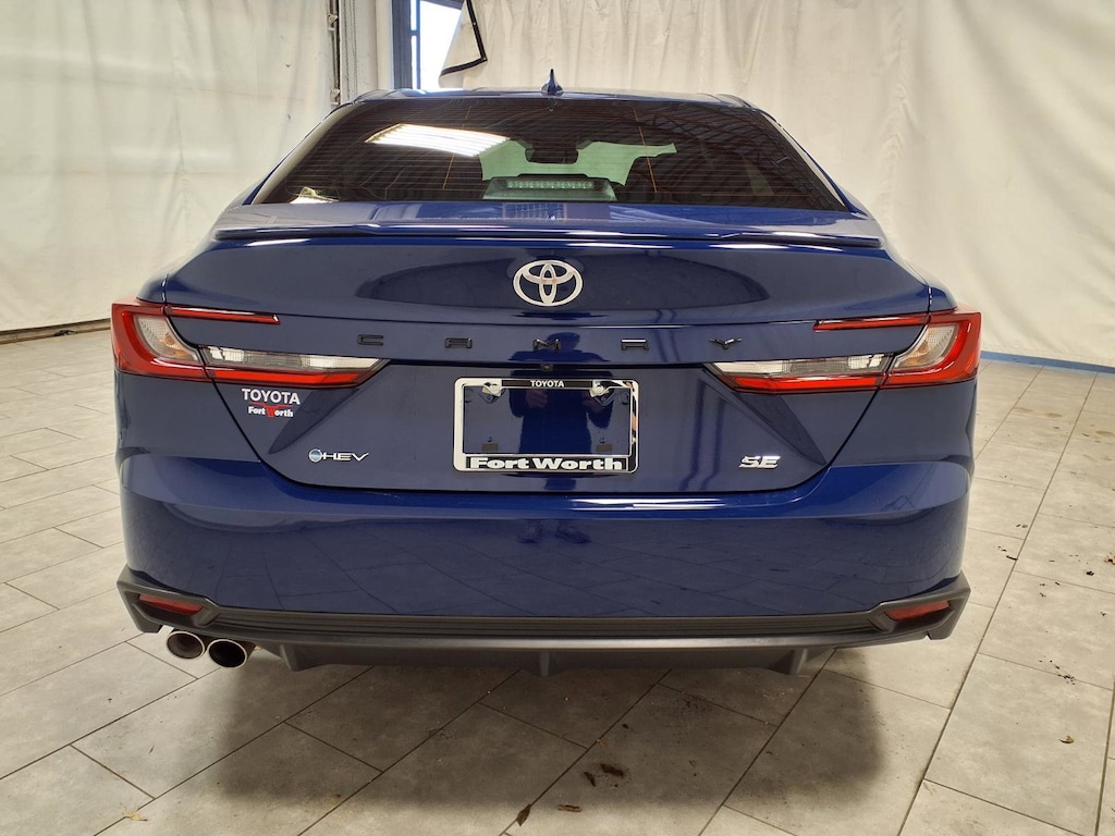 Used 2025 Toyota Camry SE Sedan