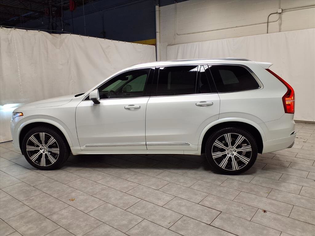 2021 Volvo XC90 T6 Inscription photo 3