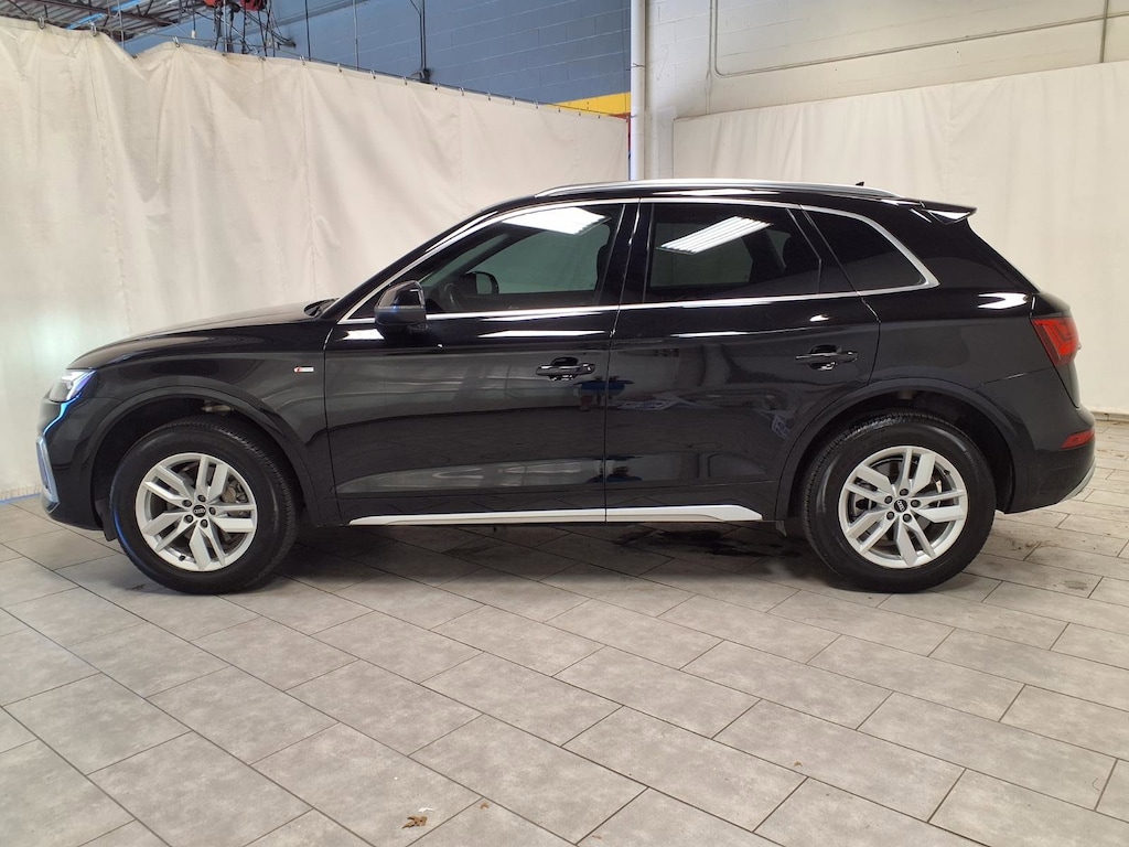 2023 Audi Q5 45 S line Premium photo 3