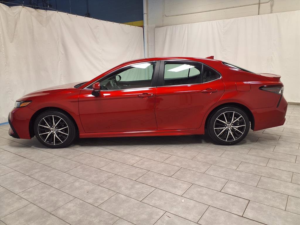 Used 2024 Toyota Camry SE Sedan