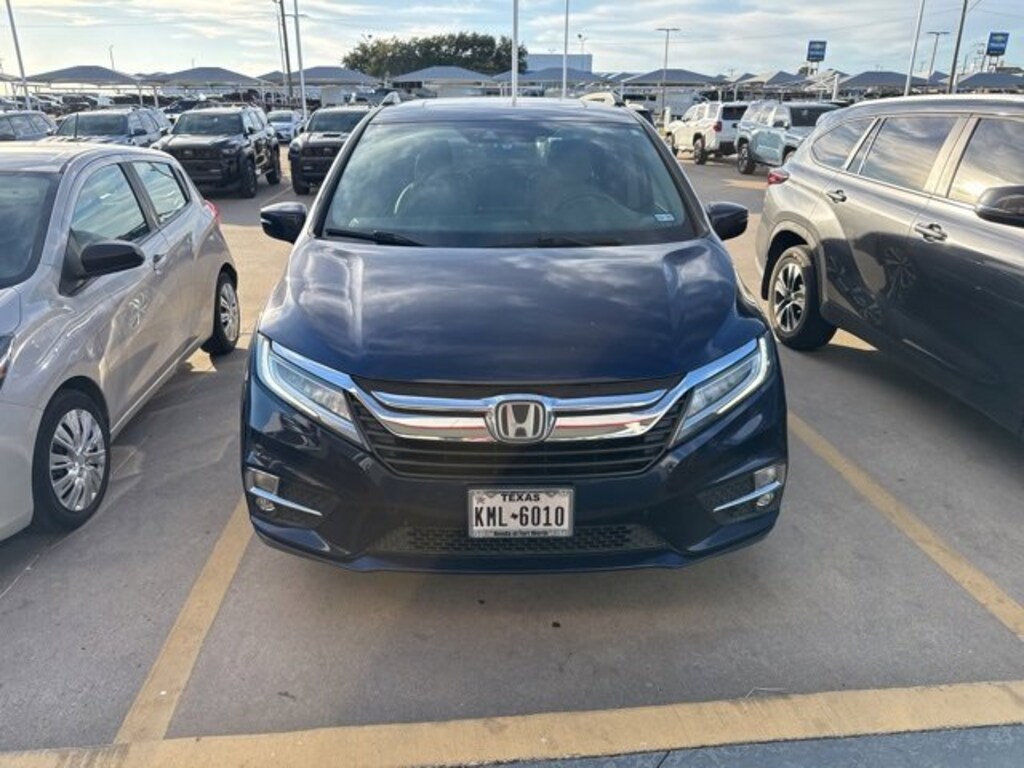 Used 2018 Honda Odyssey Elite Van