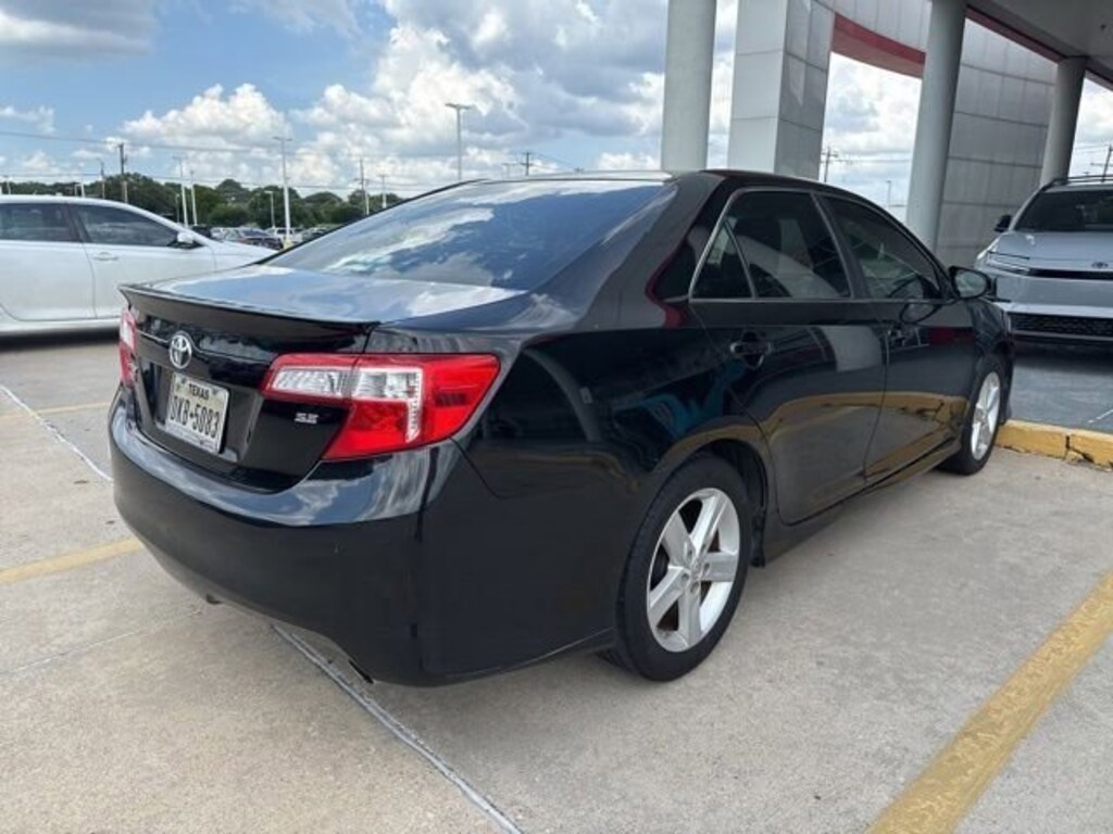 Used 2014 Toyota Camry L Sedan