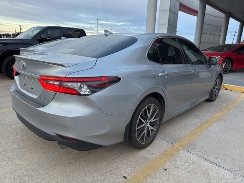 Used 2024 Toyota Camry XLE Sedan