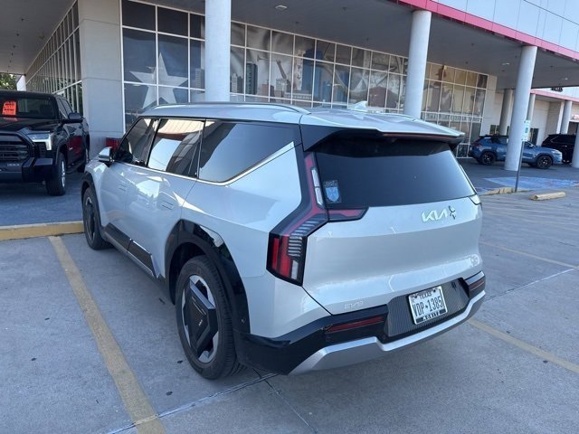 2024 Kia EV9 Land photo 3