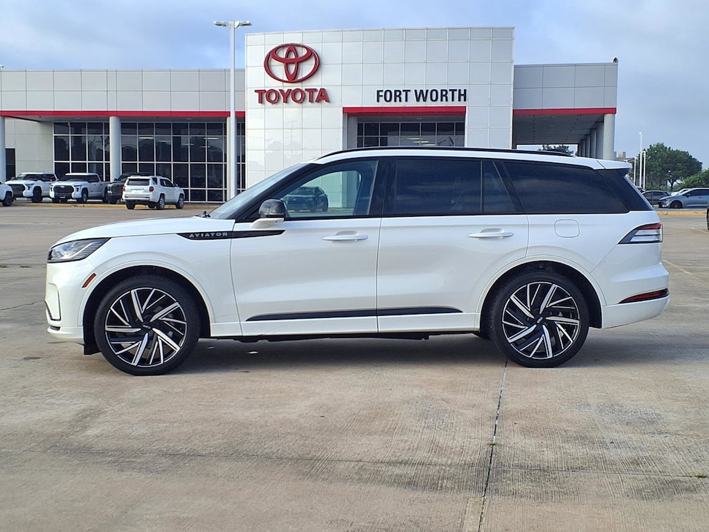 Used 2025 Lincoln Aviator Black Label SUV