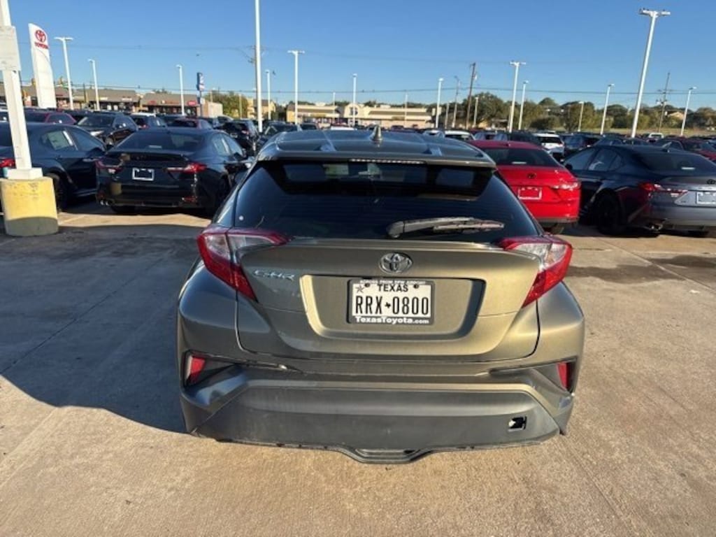Used 2021 Toyota C-HR XLE SUV