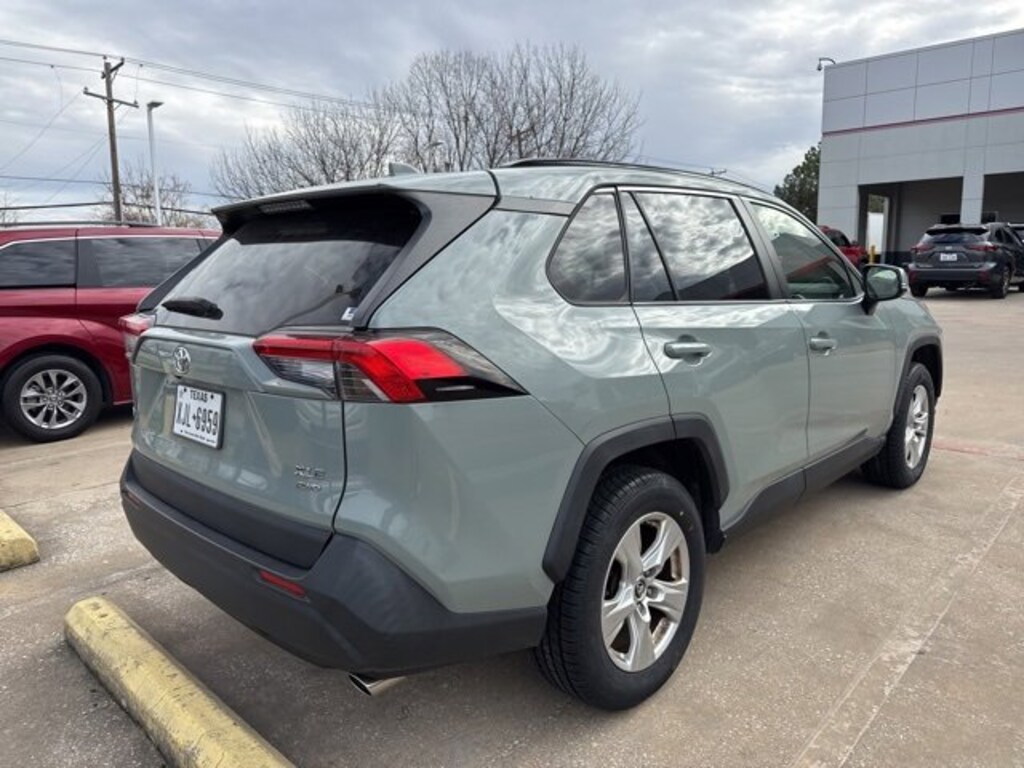 Used 2019 Toyota RAV4 XLE SUV