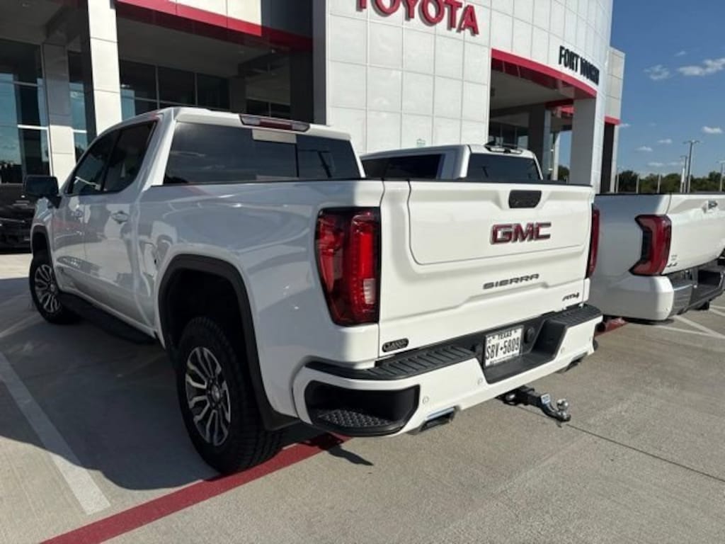 Used 2021 GMC Sierra 1500 AT4 Truck Crew Cab