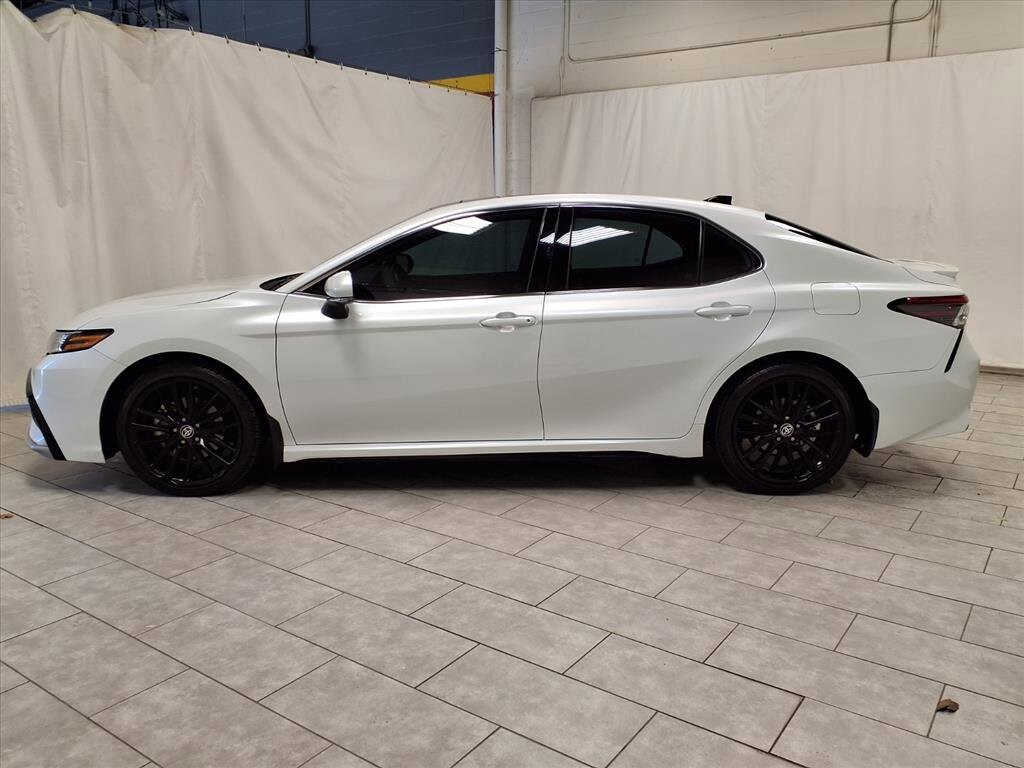 2024 Toyota Camry XSE photo 3