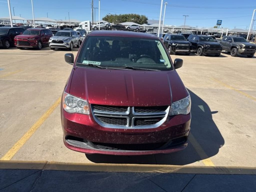 Used 2020 Dodge Grand Caravan SE Van Passenger Van