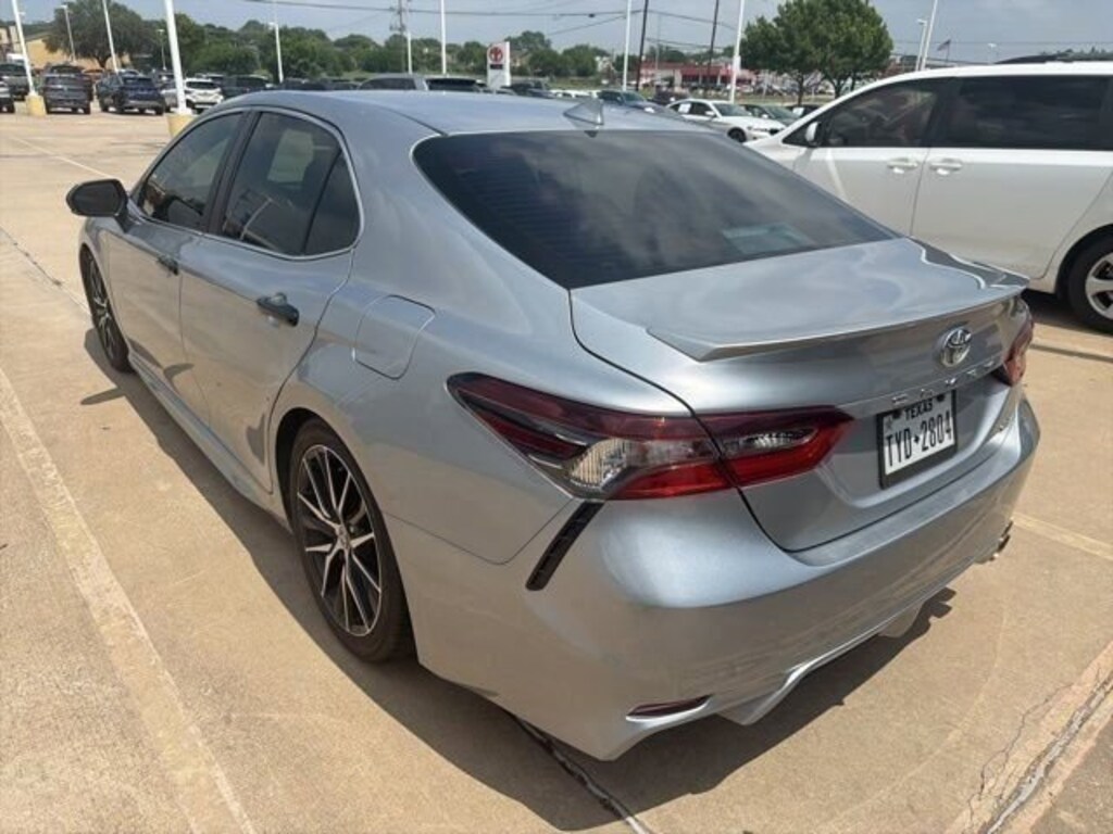 Used 2024 Toyota Camry SE Sedan