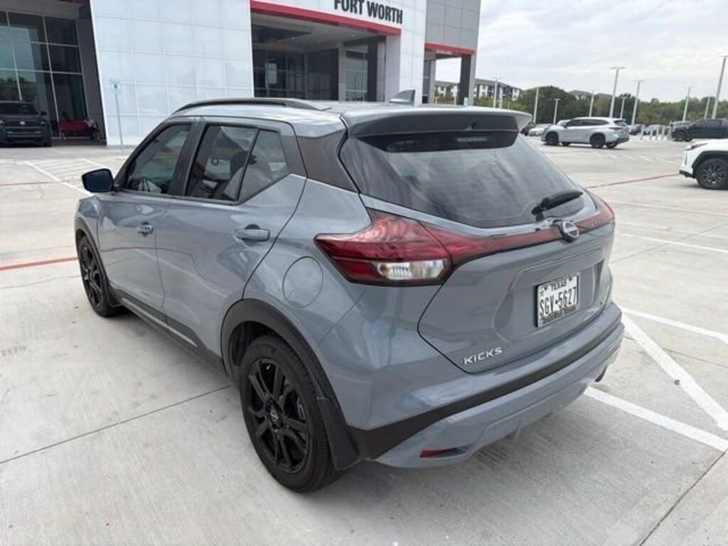 Used 2023 Nissan Kicks SR SUV
