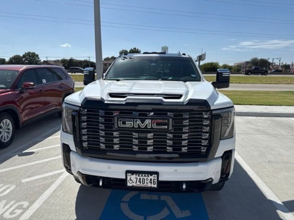 Used 2026 GMC Sierra 2500 HD Denali Ultimate Truck Crew Cab