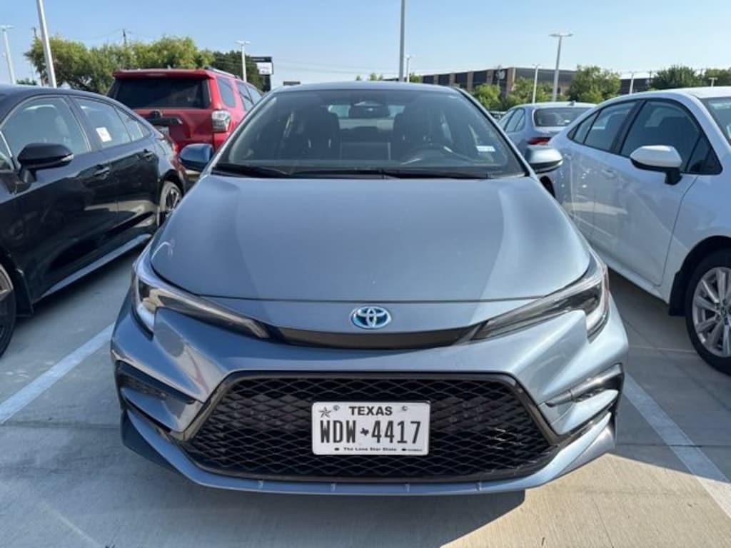 Used 2025 Toyota Corolla Hybrid SE Sedan