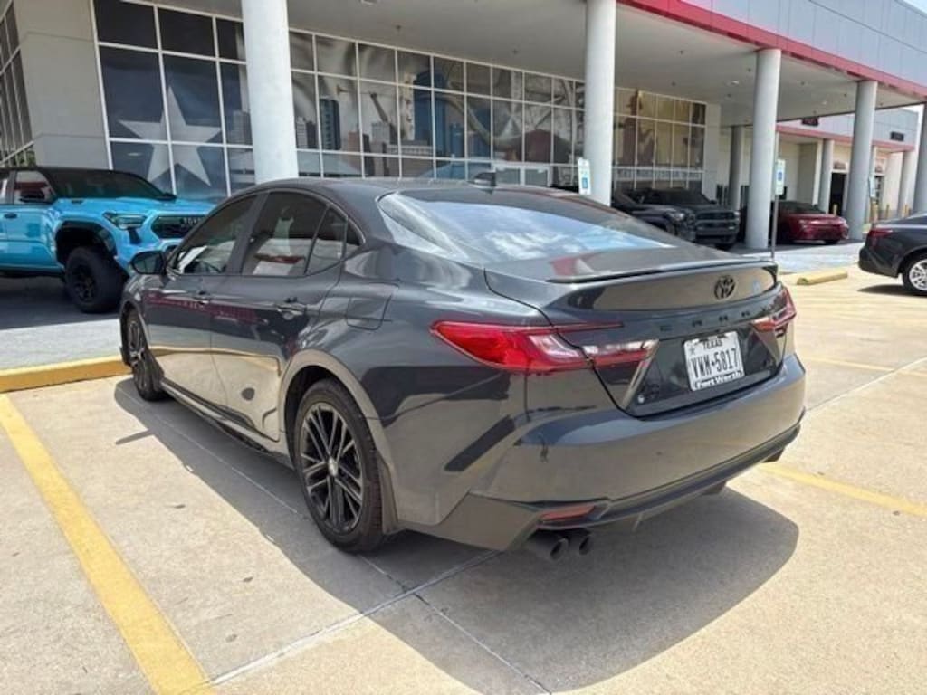 Used 2025 Toyota Camry SE Sedan