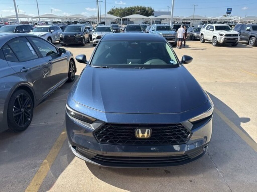 Used 2024 Honda Accord EX Sedan