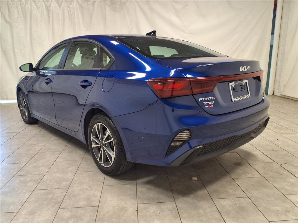 Used 2024 Kia Forte LXS Sedan