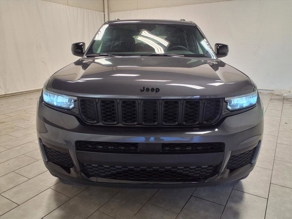 Used 2024 Jeep Grand Cherokee L Laredo SUV