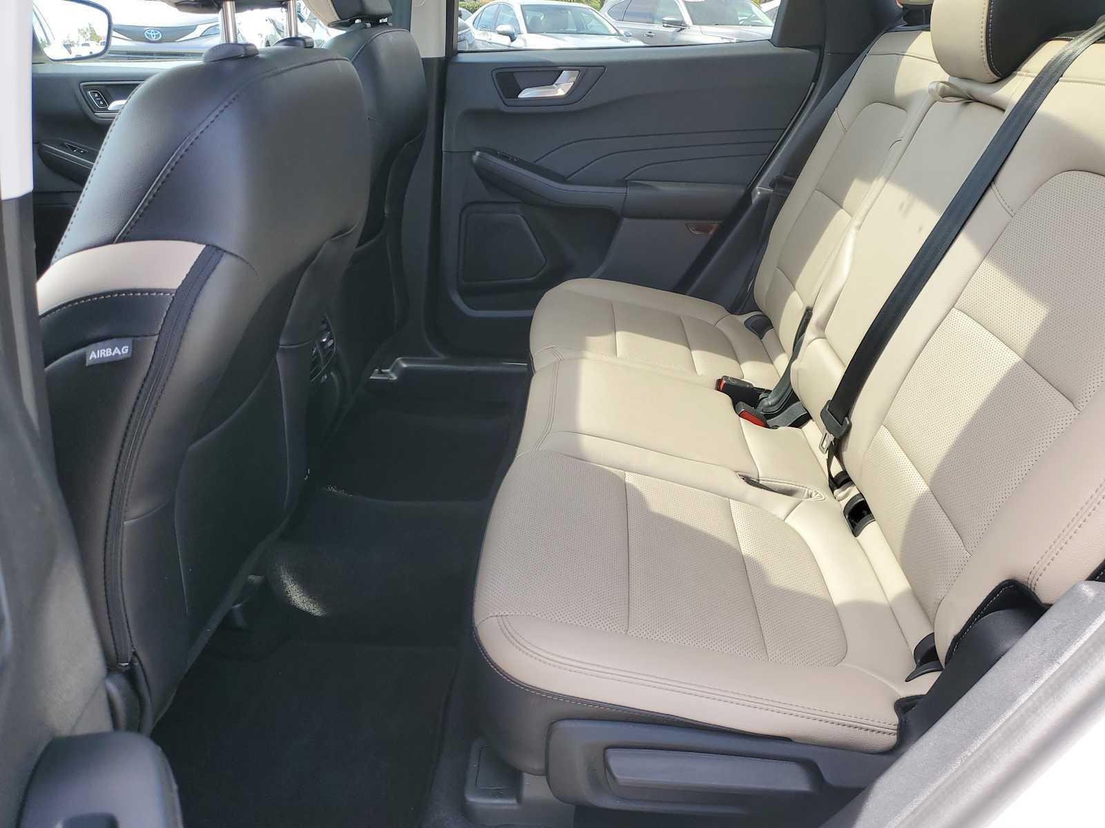 Thumbnail: 2022 Ford Escape - 13