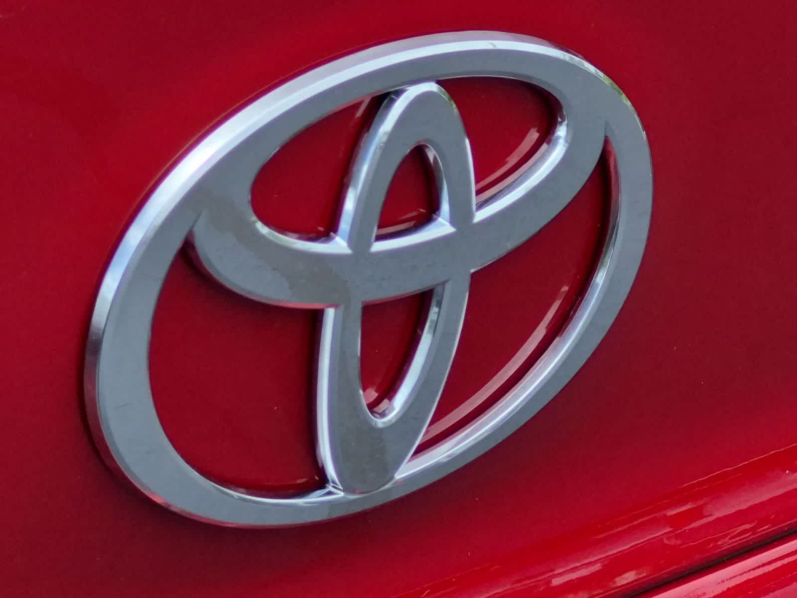 Thumbnail: 2026 Toyota Camry - 11