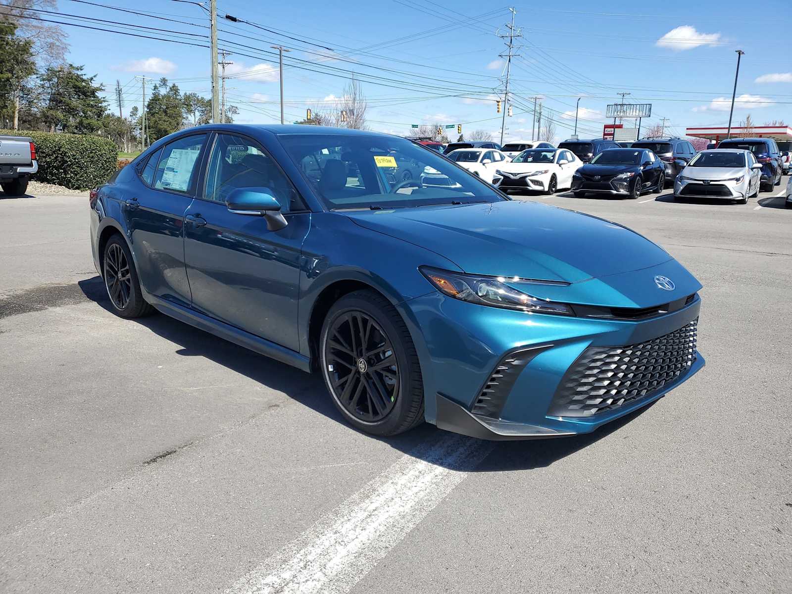 Thumbnail: 2026 Toyota Camry - 4