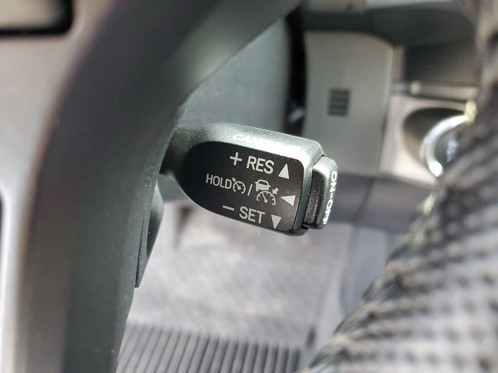 Thumbnail: 2023 Toyota Tacoma - 25