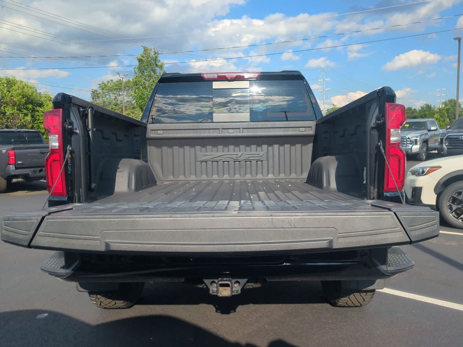 Thumbnail: 2024 Chevrolet Silverado 1500 - 35