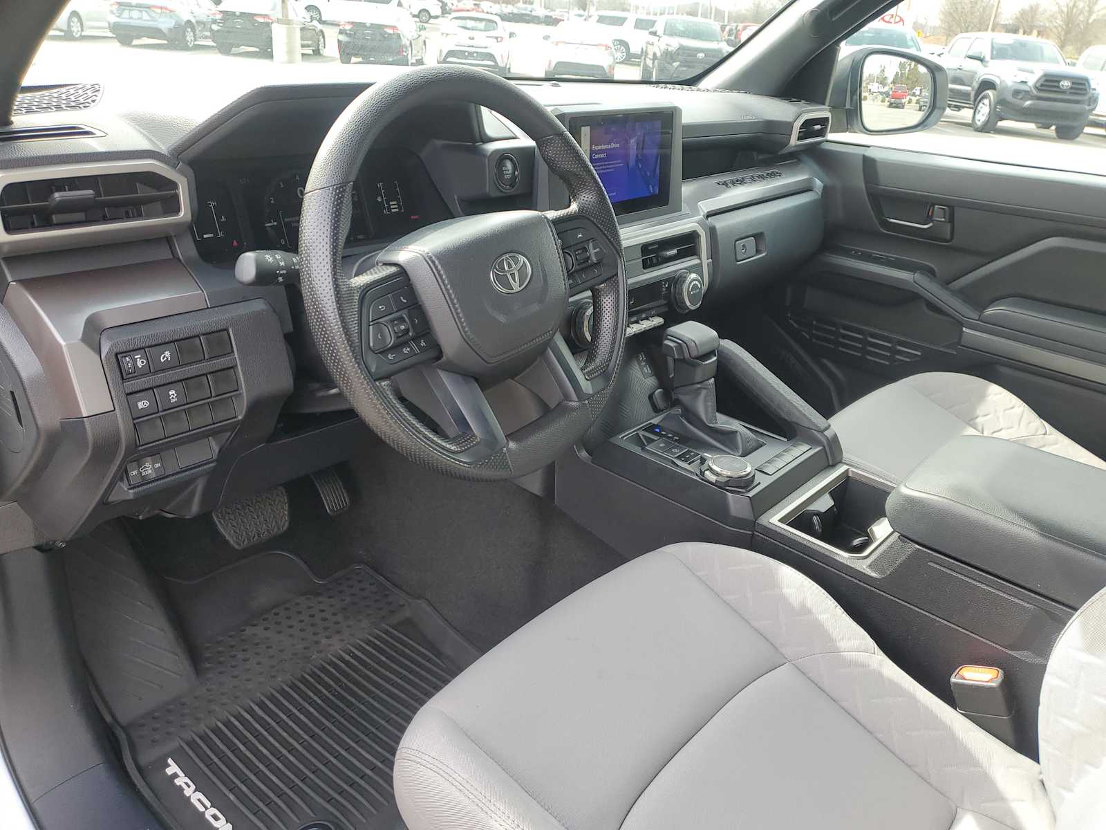 Thumbnail: 2024 Toyota Tacoma - 20