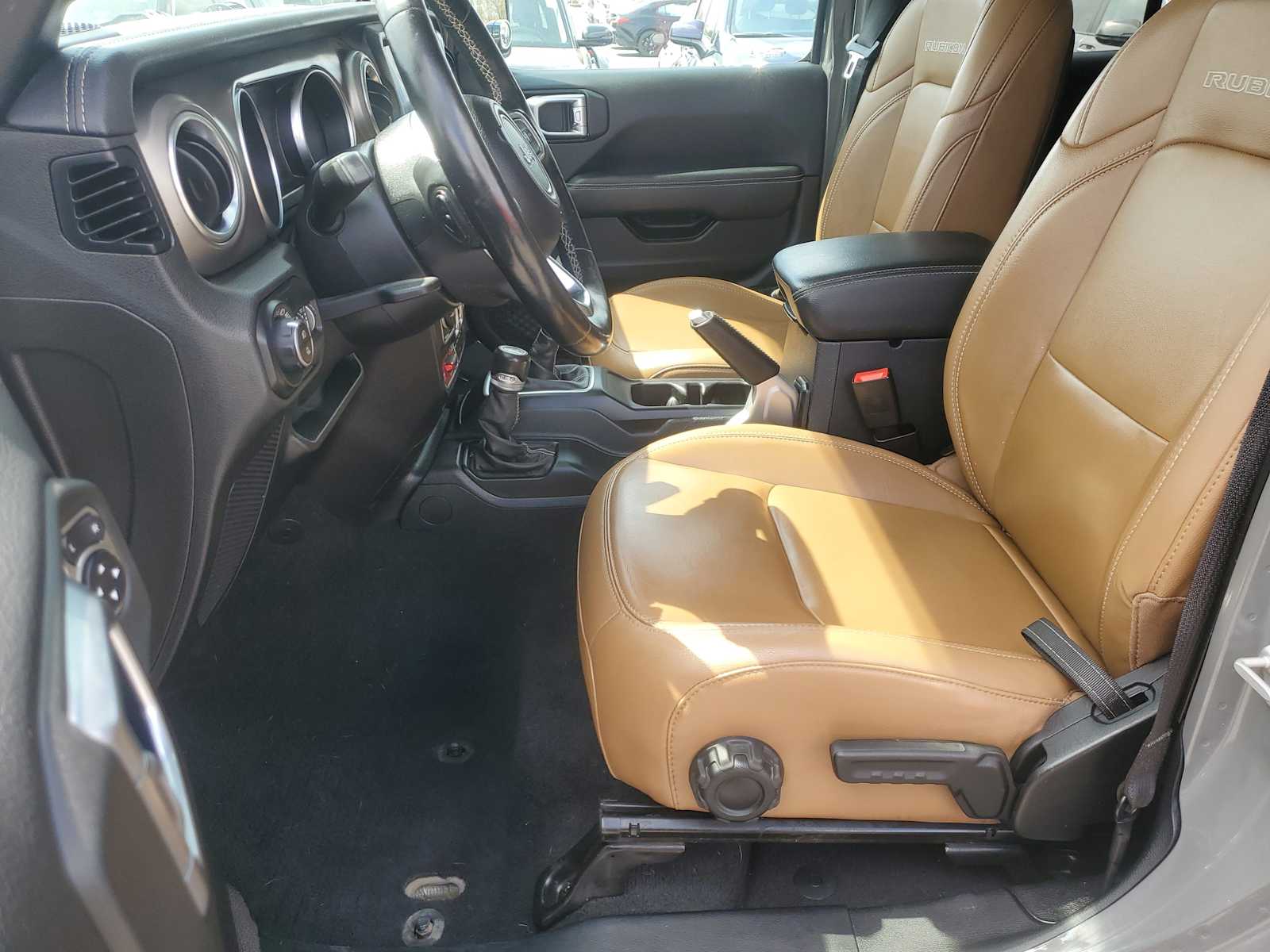 Thumbnail: 2020 Jeep Gladiator - 17