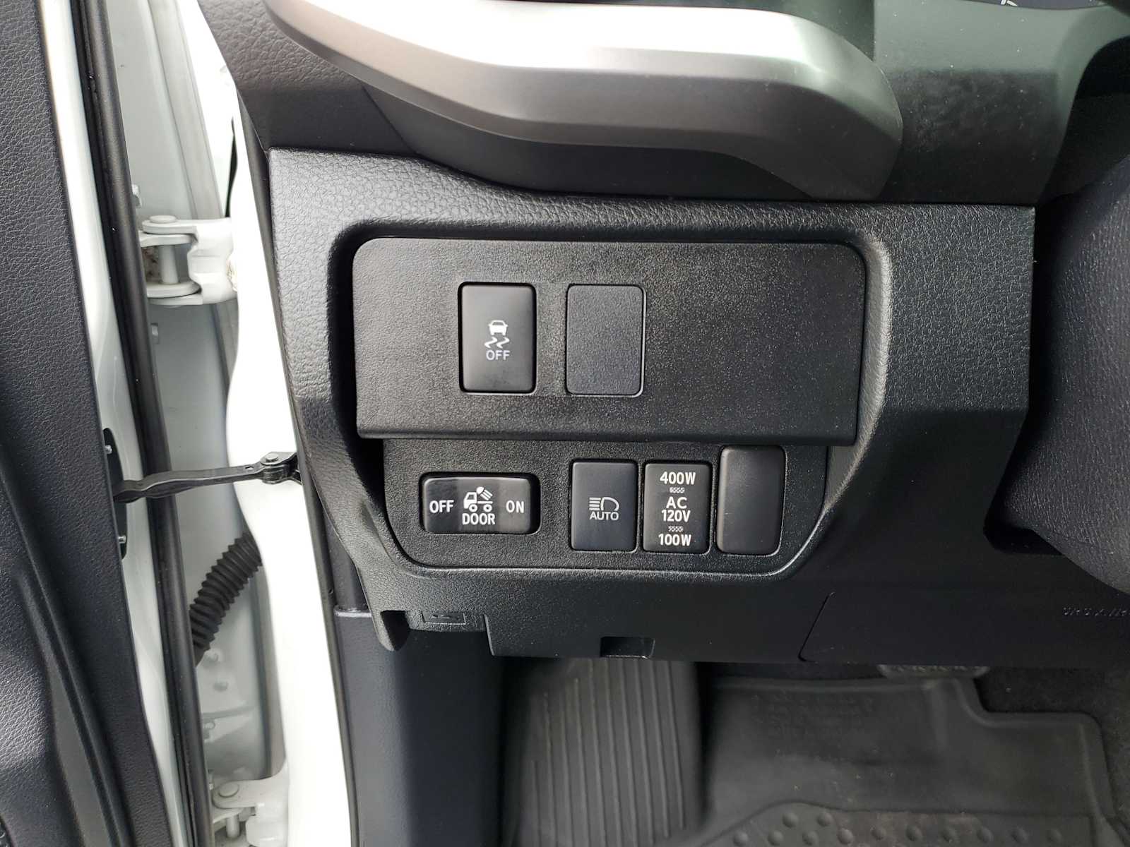 Thumbnail: 2021 Toyota Tacoma - 22