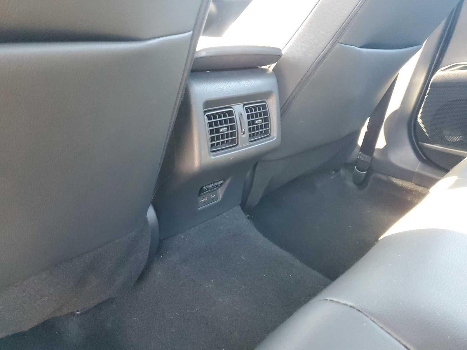 Thumbnail: 2025 Toyota Camry - 14