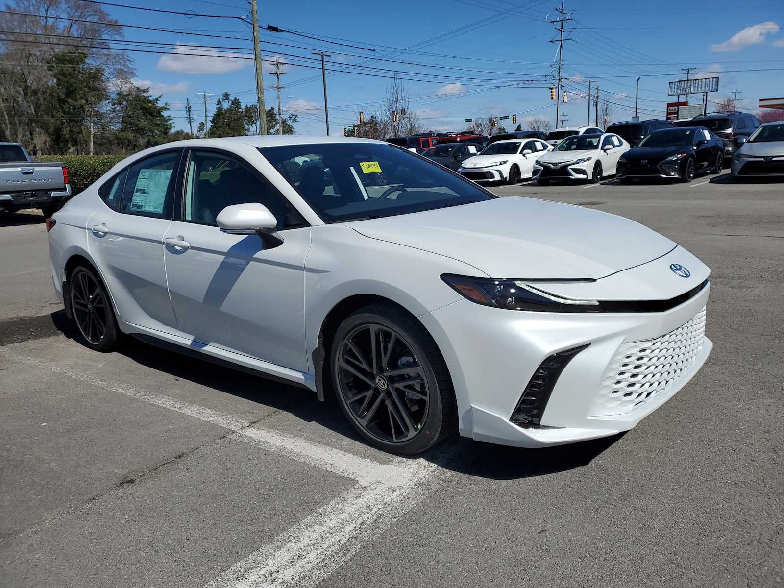 Thumbnail: 2026 Toyota Camry - 4