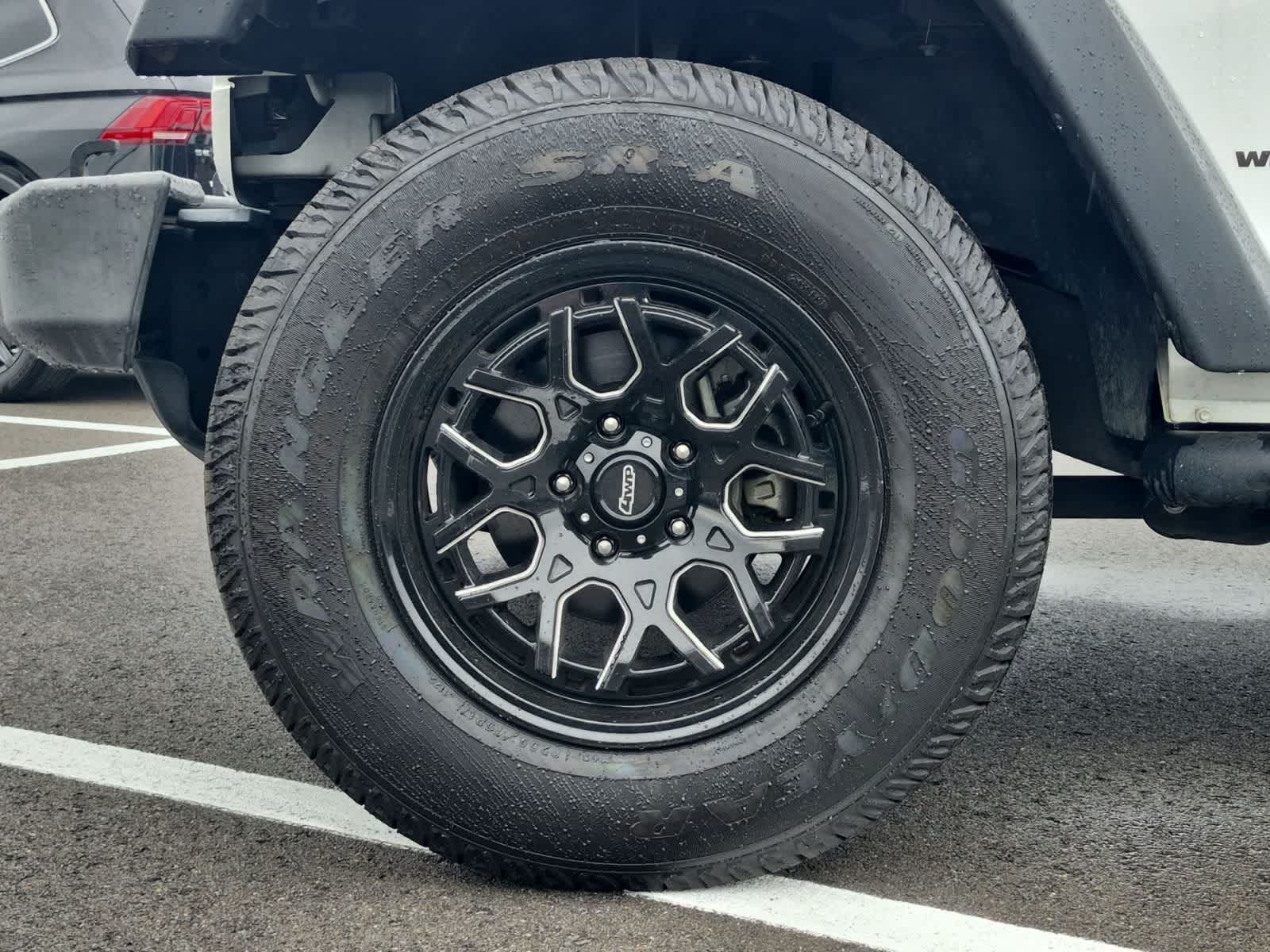 Thumbnail: 2018 Jeep Wrangler - 15