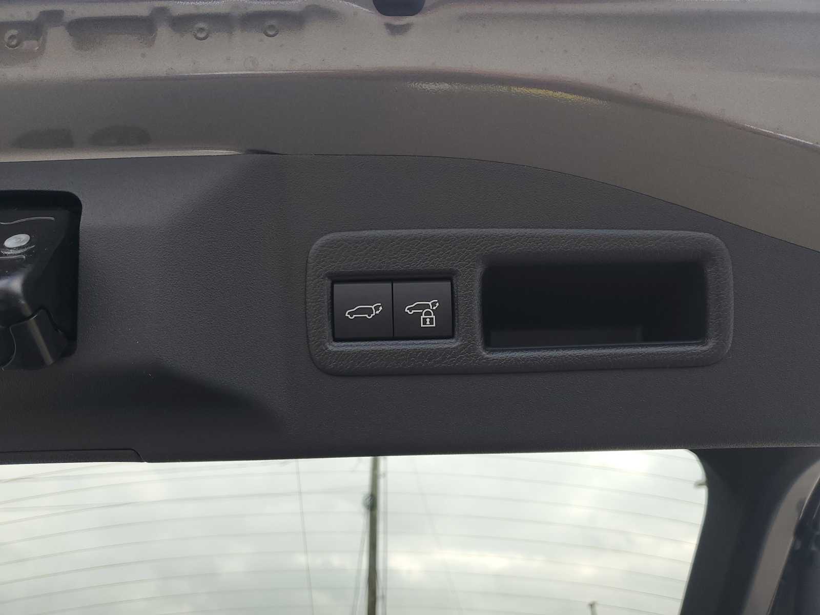 Thumbnail: 2026 Toyota bZ - 10