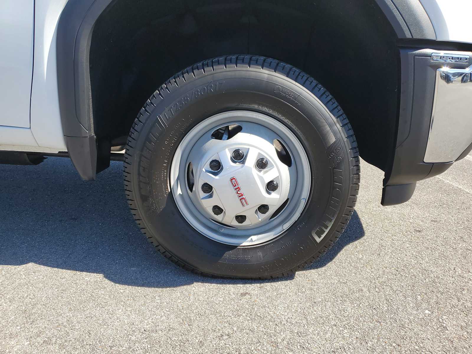 Thumbnail: 2025 GMC Sierra 3500 - 5