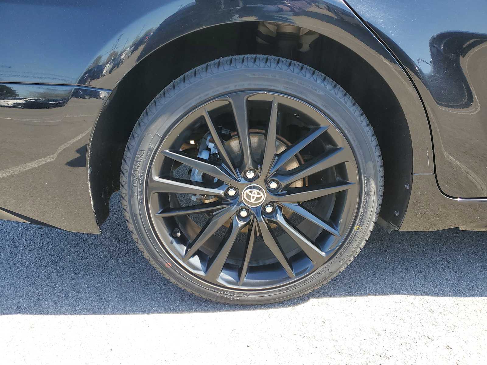 Thumbnail: 2021 Toyota Camry - 6