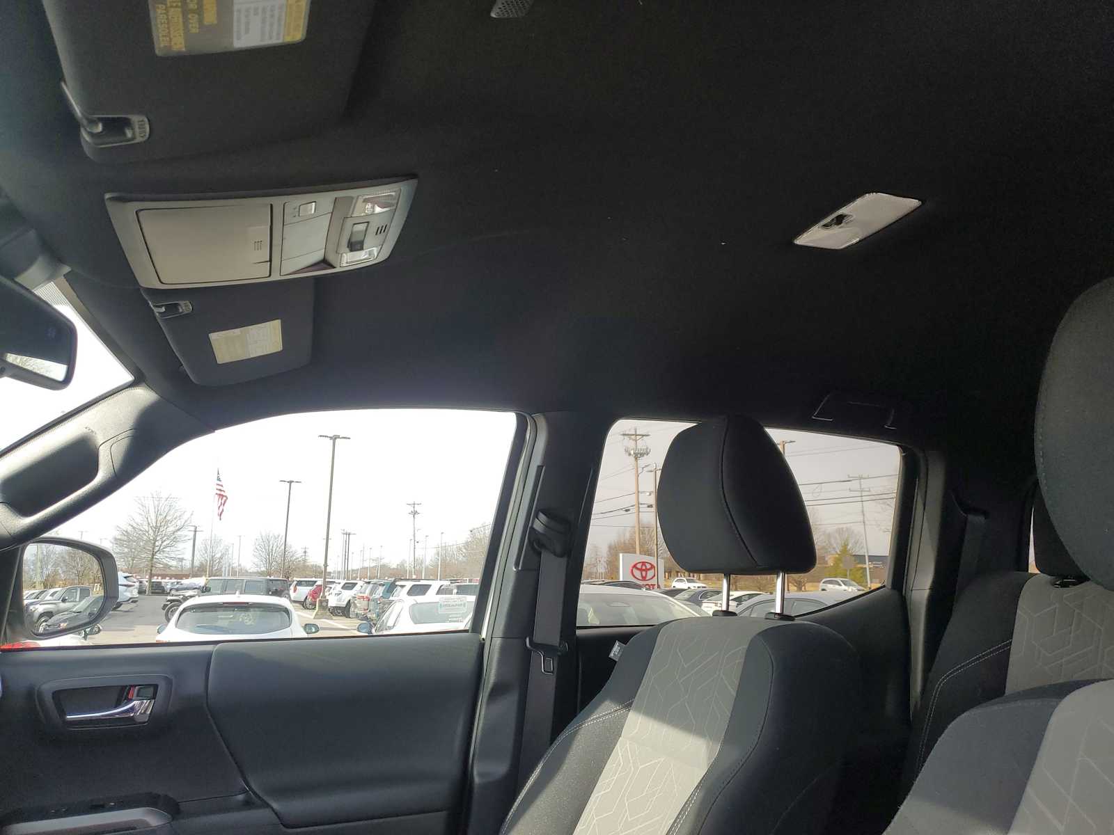 Thumbnail: 2023 Toyota Tacoma - 17