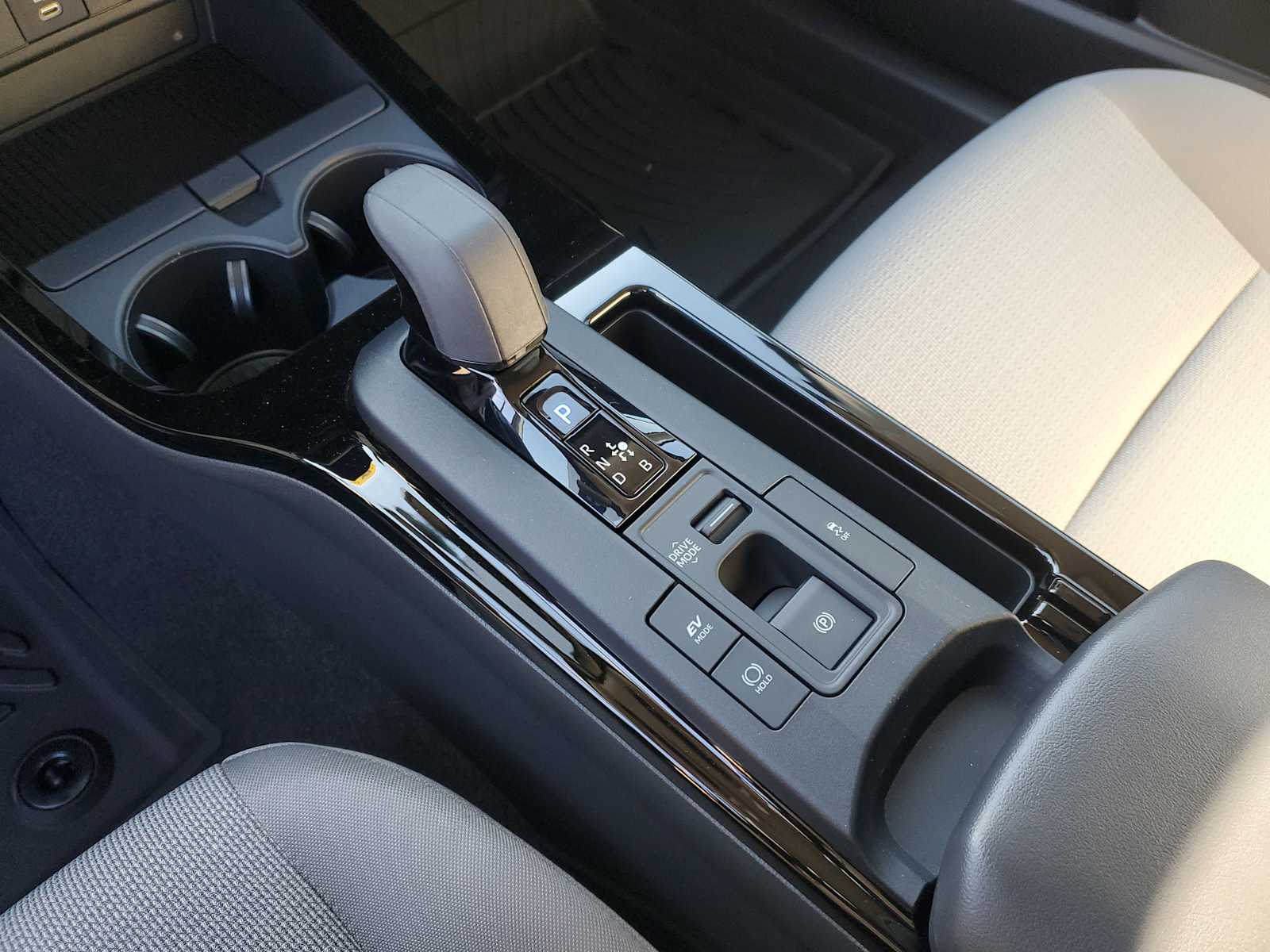 Thumbnail: 2026 Toyota Prius - 29