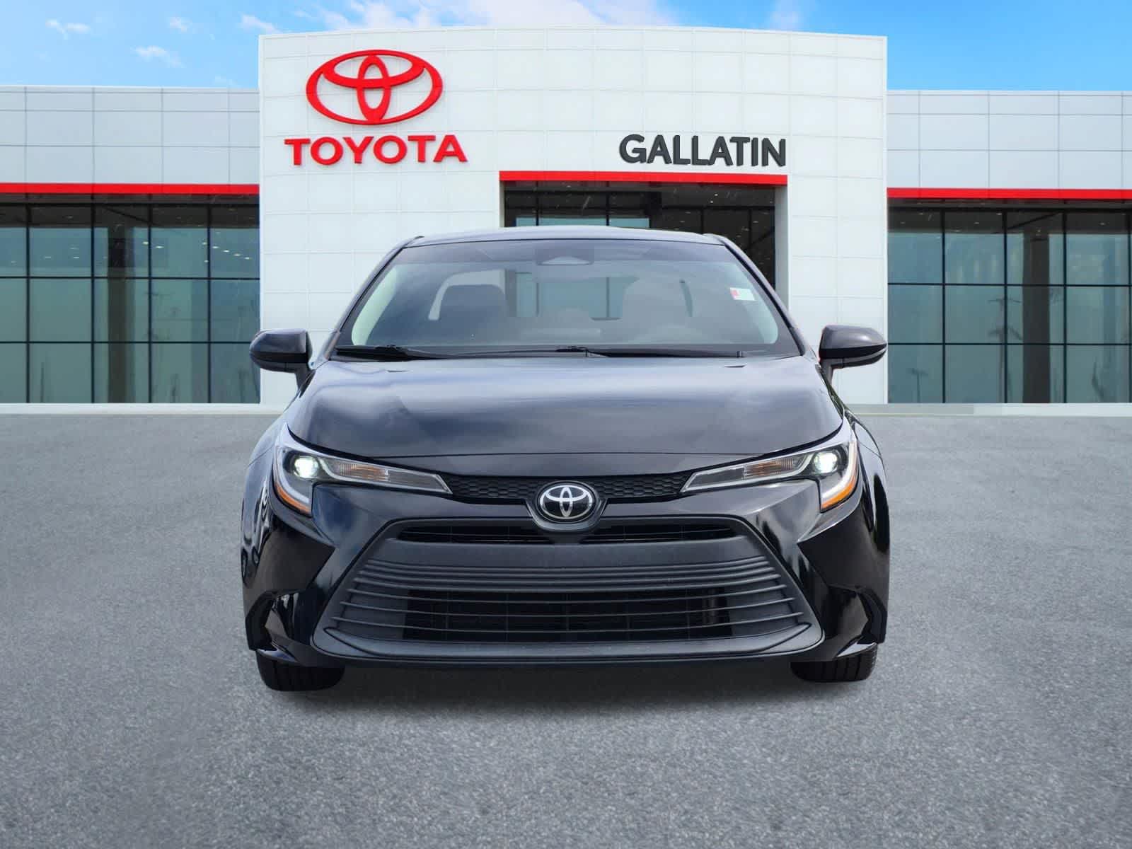 Thumbnail: 2023 Toyota Corolla - 3