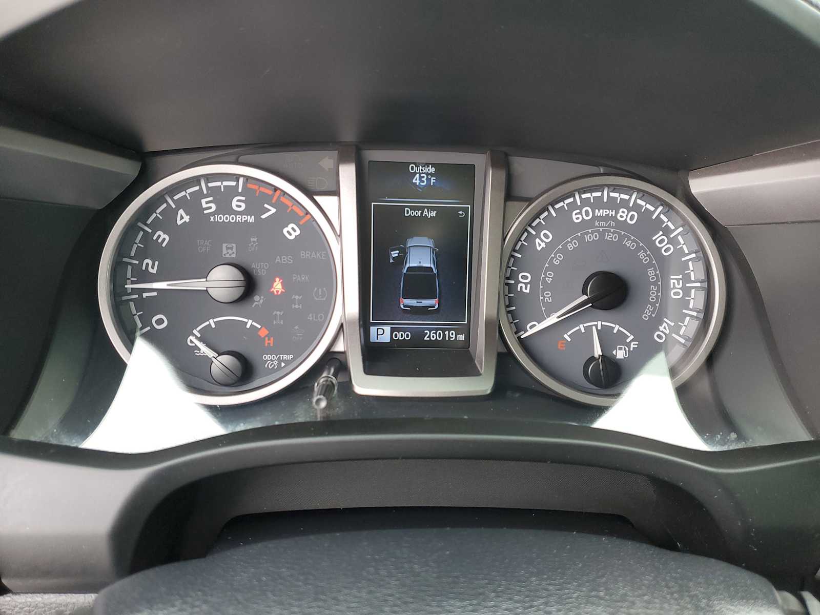 Thumbnail: 2021 Toyota Tacoma - 26